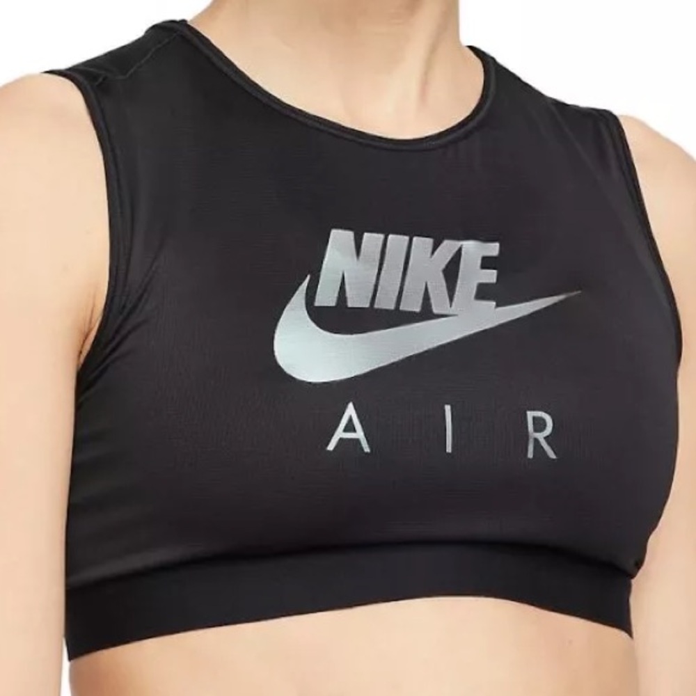 Nike Women's Black Sports Bra size medium